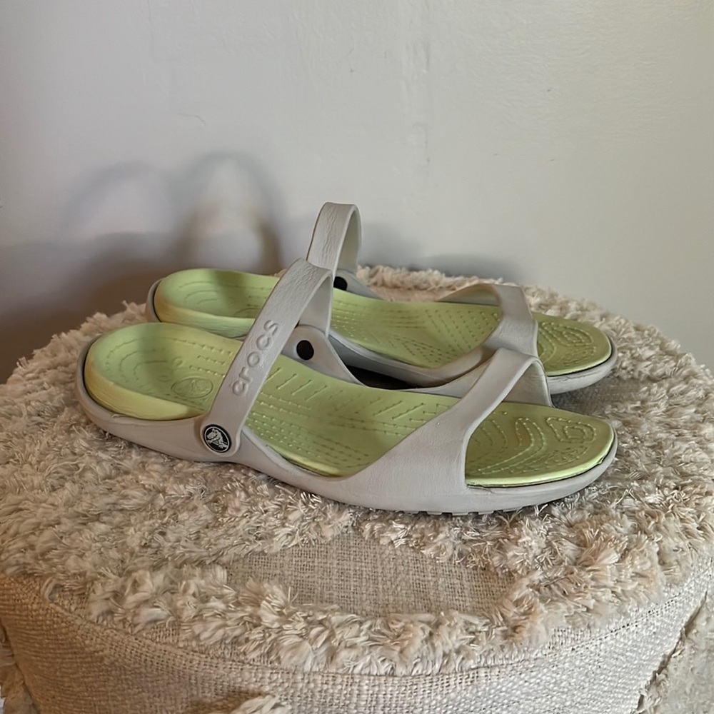 Crocs